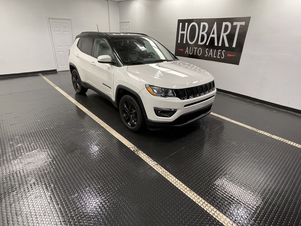 2018 Jeep Compass Image 1