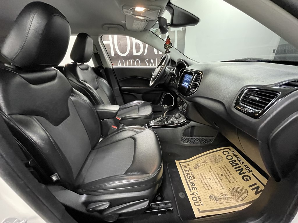 2018 Jeep Compass Image 12