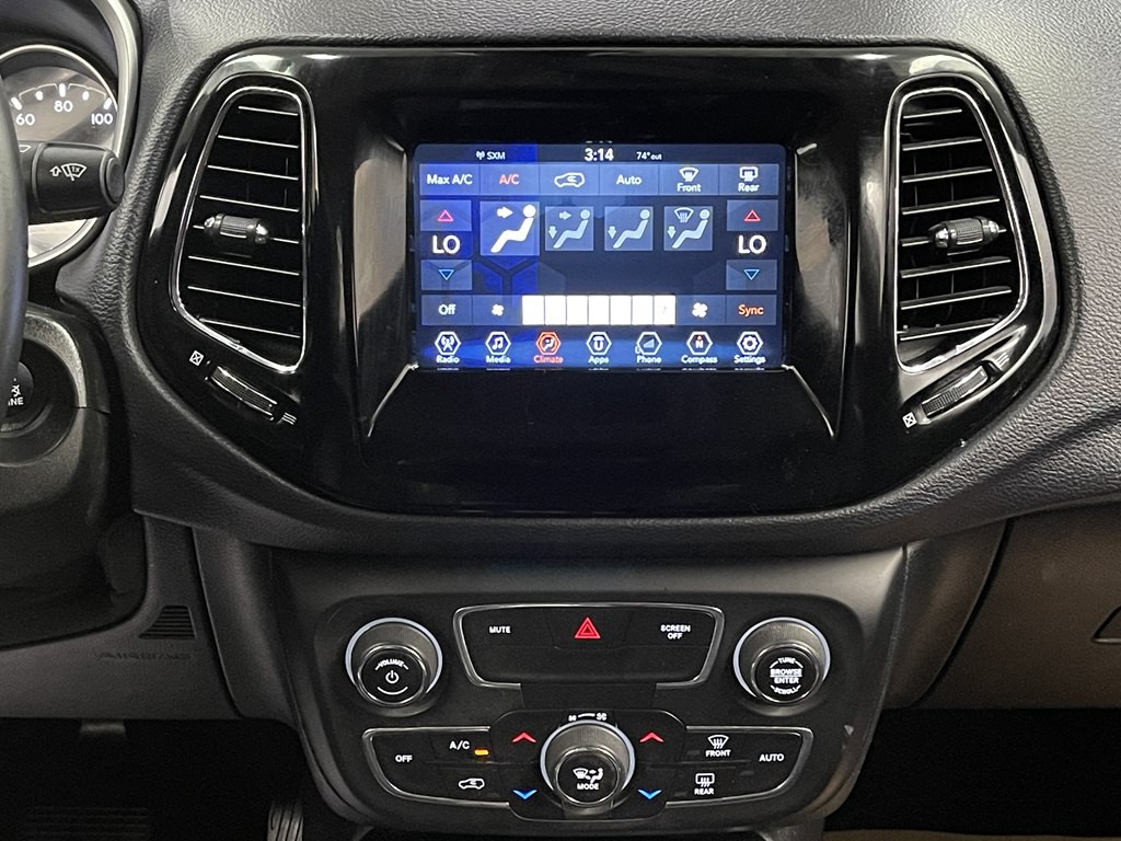 2018 Jeep Compass Image 20
