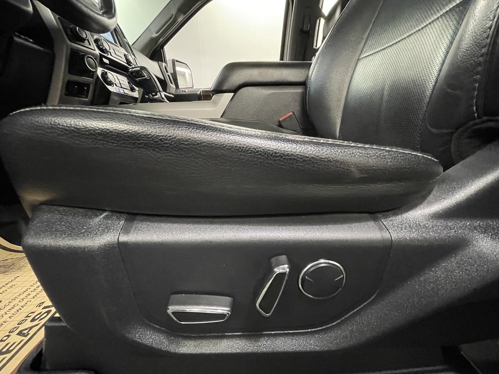 2017 Ford F-150 Image 9
