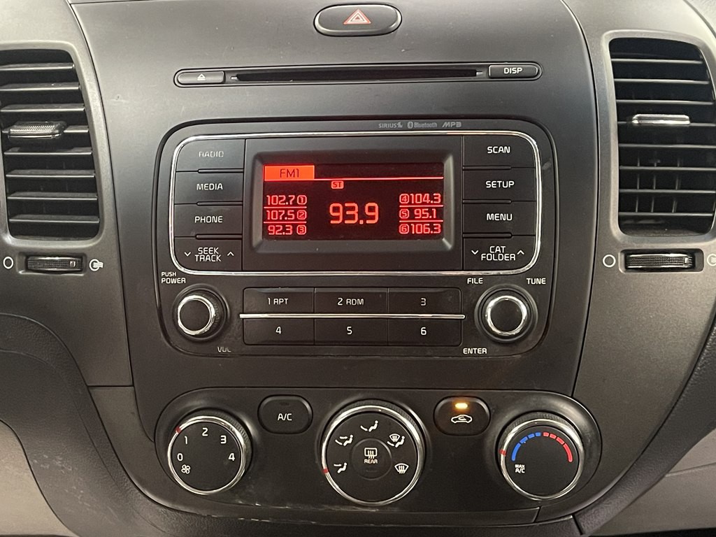 2016 Kia Forte Image 14