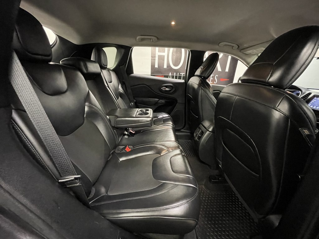 2020 Jeep Cherokee Image 14