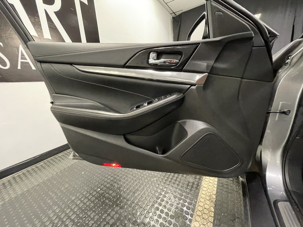 2021 Nissan Maxima Image 7