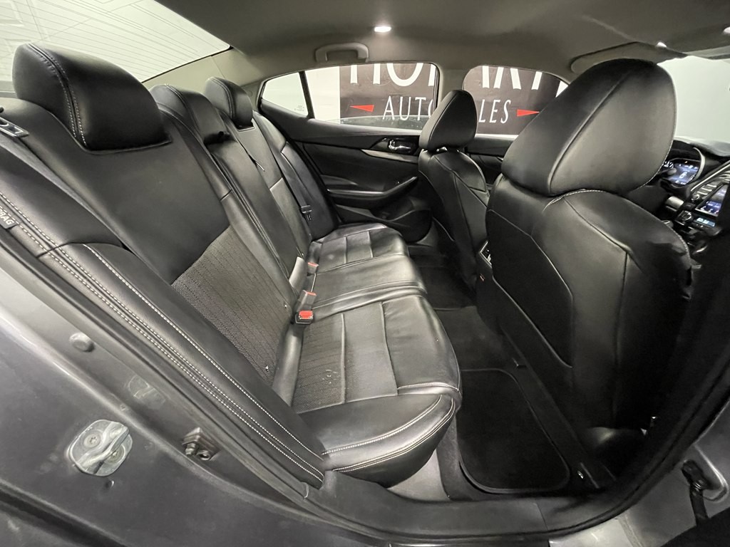 2021 Nissan Maxima Image 19