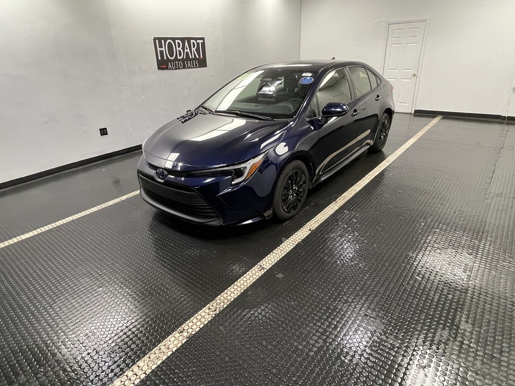 2023 Toyota Corolla Image 3