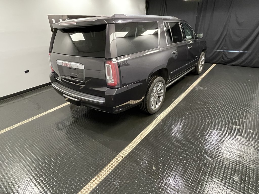 2016 GMC Yukon Image 6