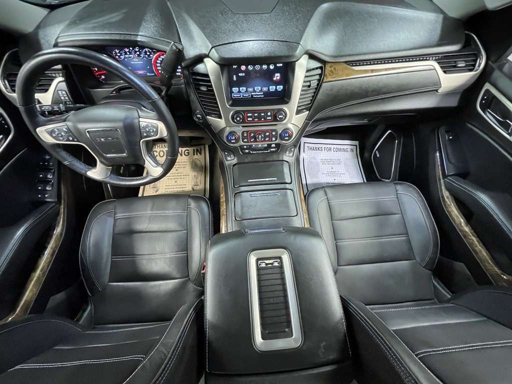 2016 GMC Yukon Image 18