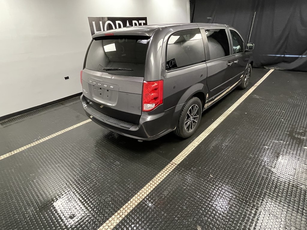 2017 Dodge Grand Caravan Image 6