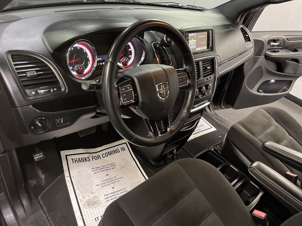 2017 Dodge Grand Caravan Image 9