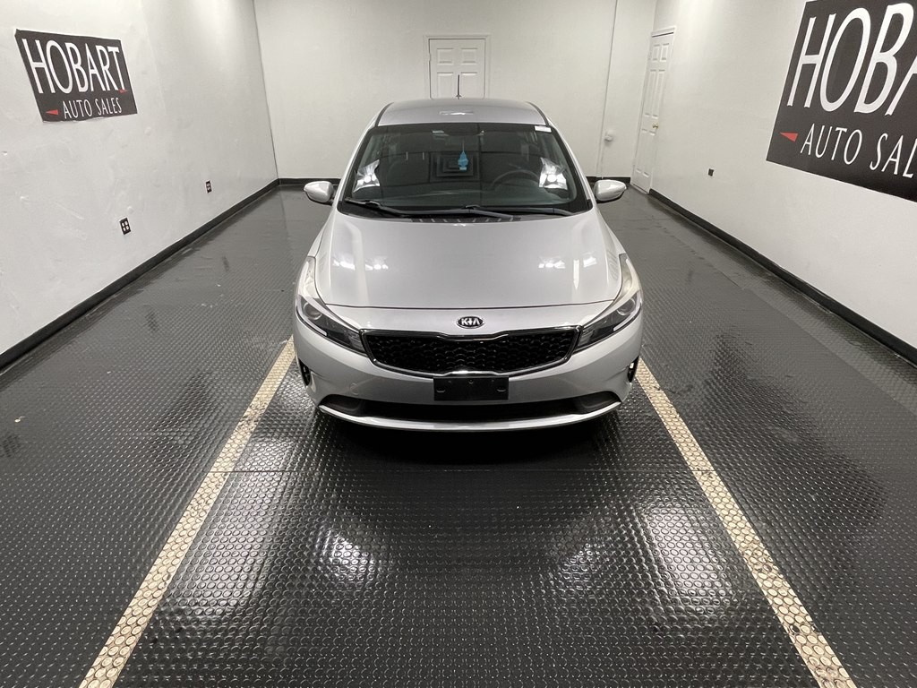 2017 Kia Forte Image 2