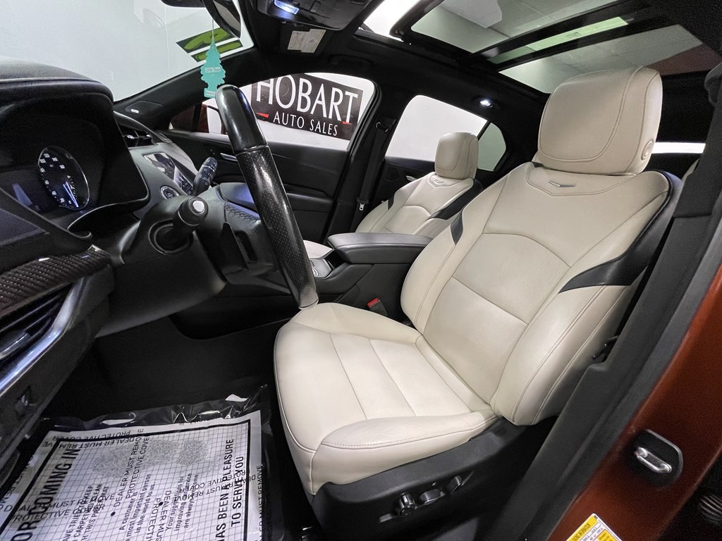 2019 Cadillac XT4 Image 8