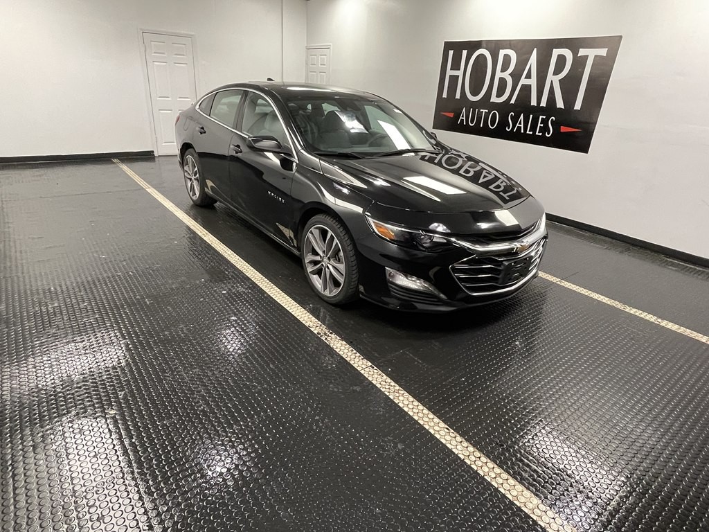 2023 Chevrolet Malibu Image 1