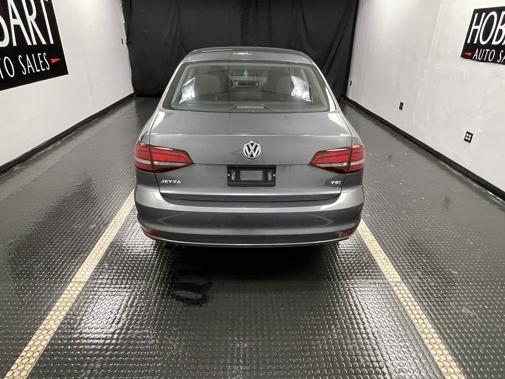 2018 Volkswagen Jetta Image 5