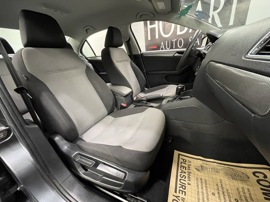 2018 Volkswagen Jetta Image 10