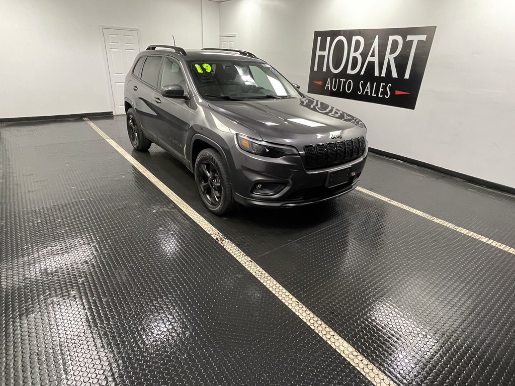 2019 Jeep Cherokee Image 1