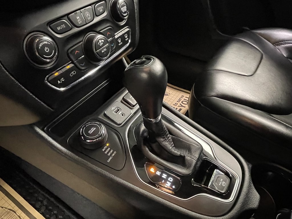 2019 Jeep Cherokee Image 20