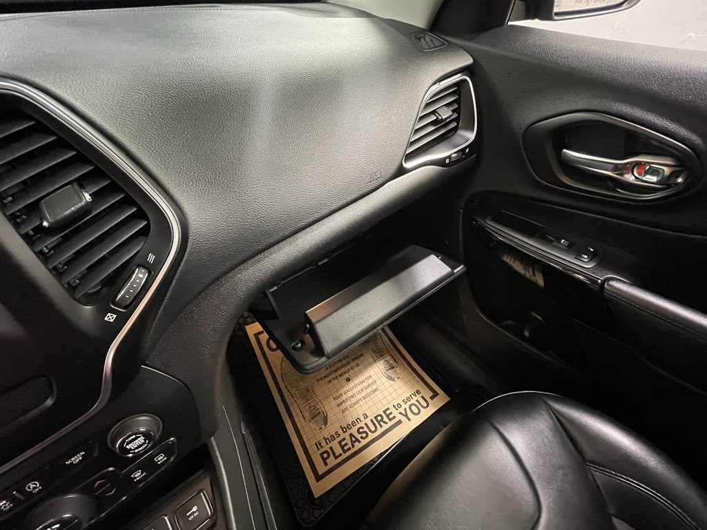 2019 Jeep Cherokee Image 21