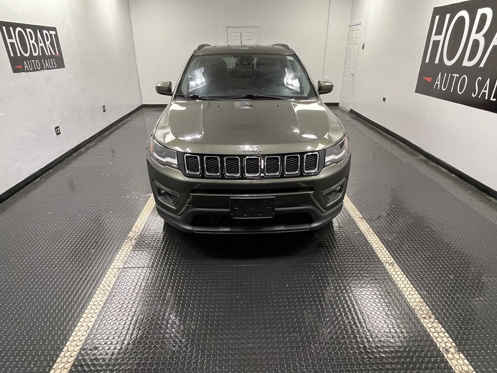 2018 Jeep Compass Image 2