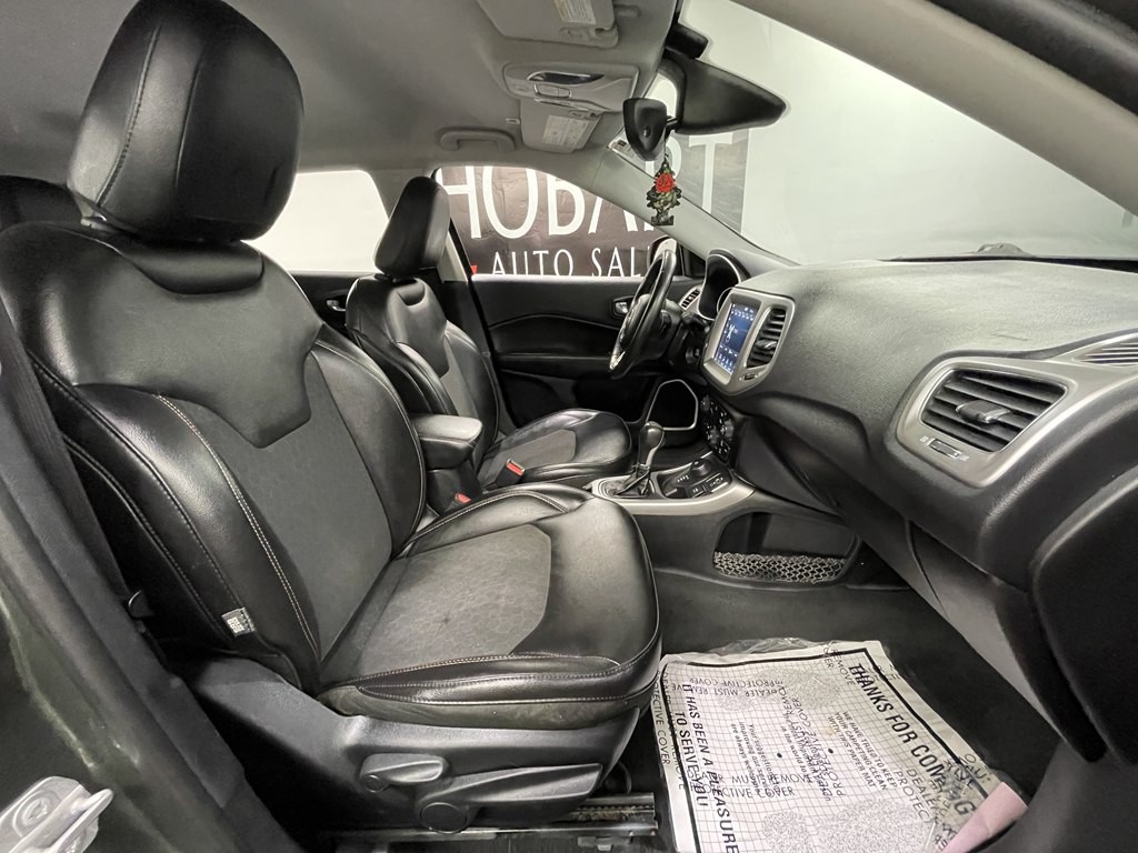 2018 Jeep Compass Image 10