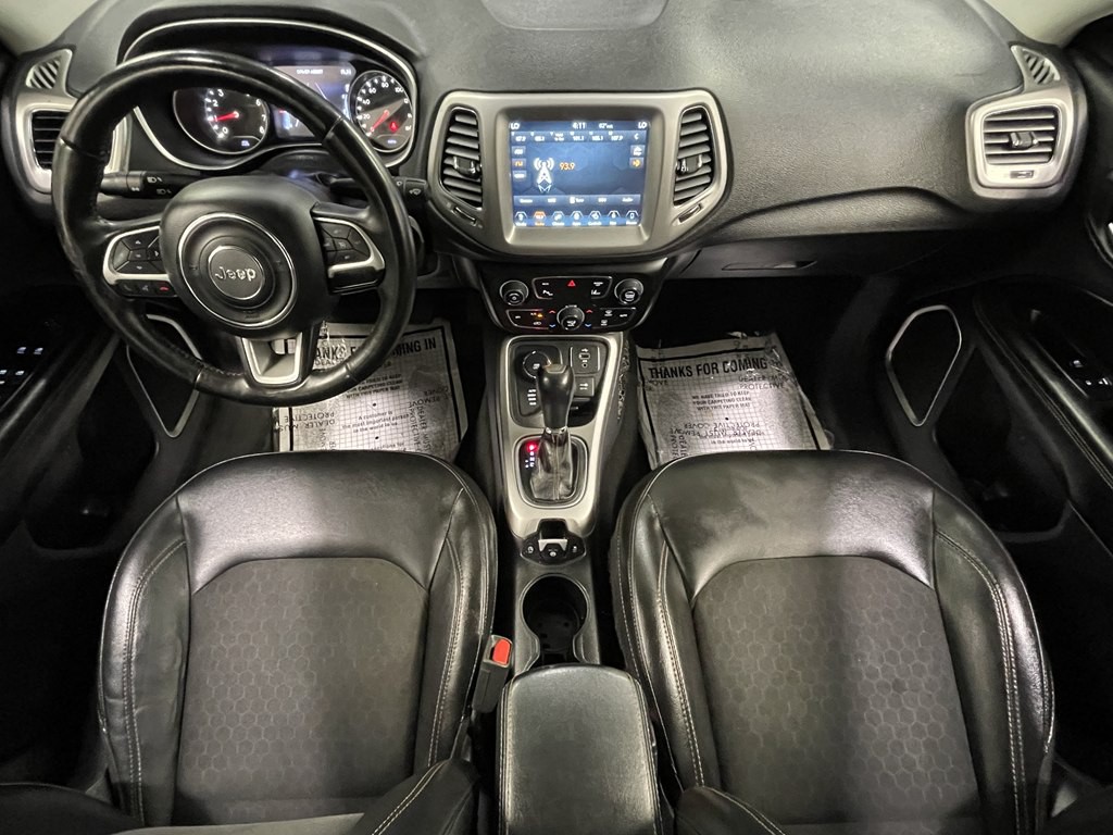 2018 Jeep Compass Image 17