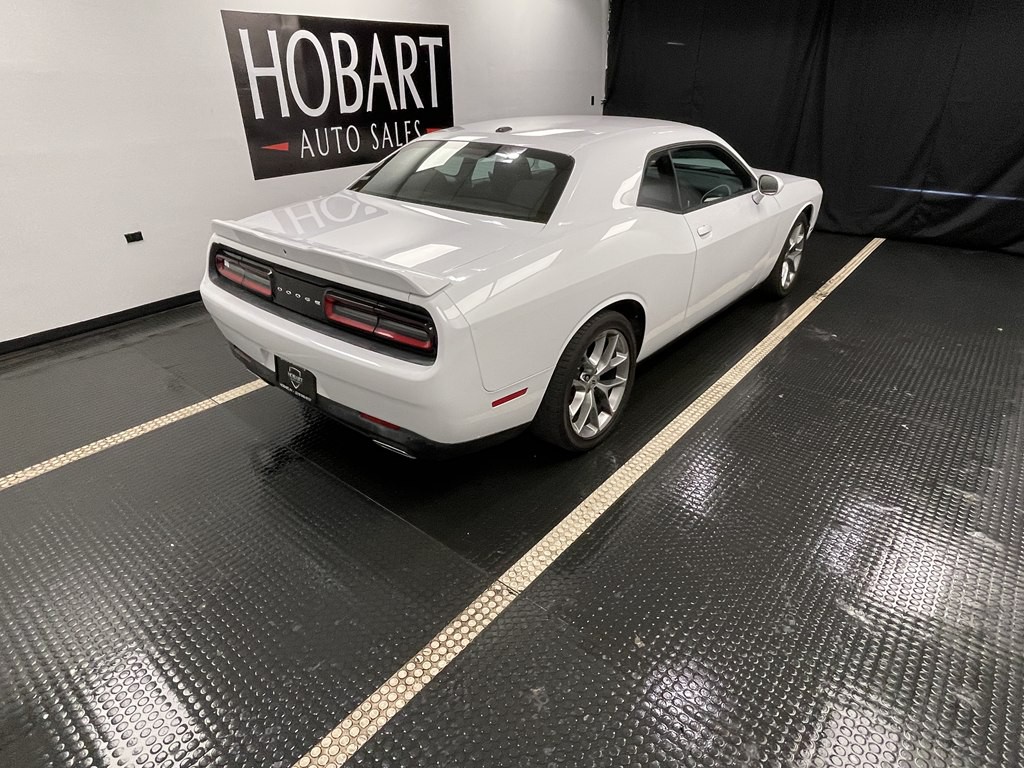 2022 Dodge Challenger Image 6