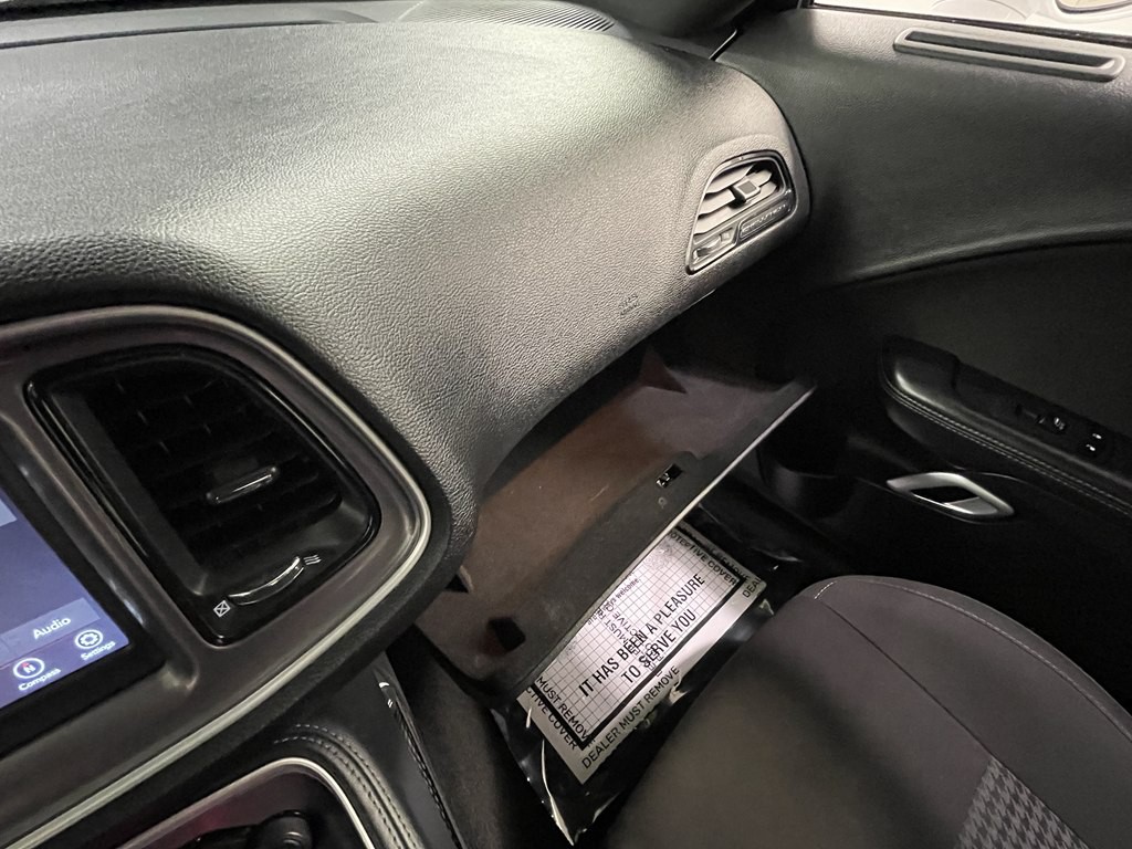 2022 Dodge Challenger Image 20