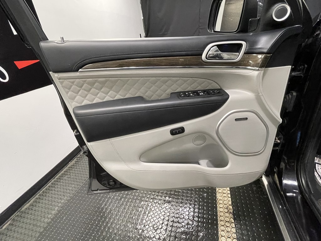 2019 Jeep Grand Cherokee Image 7