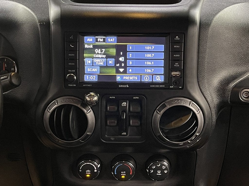 2017 Jeep Wrangler Unlimited Image 17
