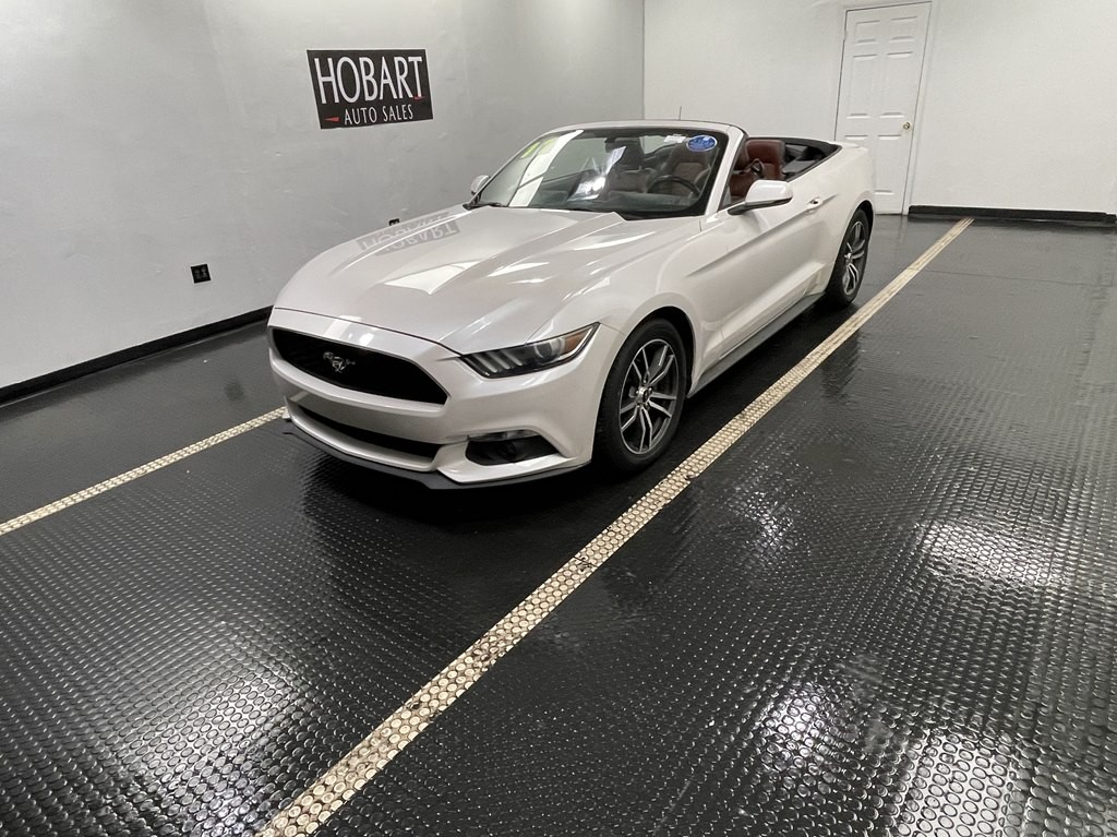 2017 Ford Mustang Image 3