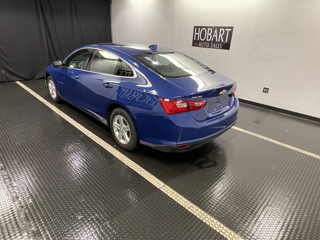 2023 Chevrolet Malibu Image 4