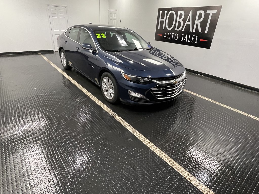 2022 Chevrolet Malibu Image 1