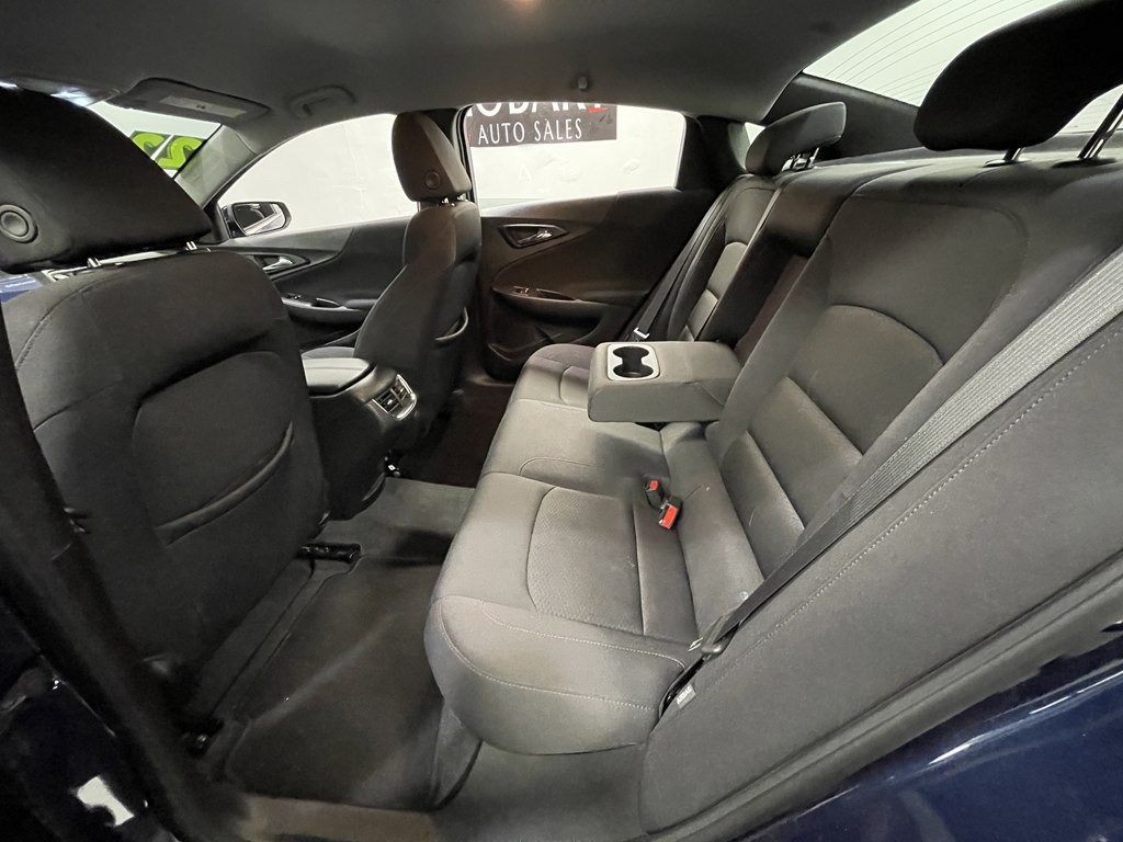2022 Chevrolet Malibu Image 14