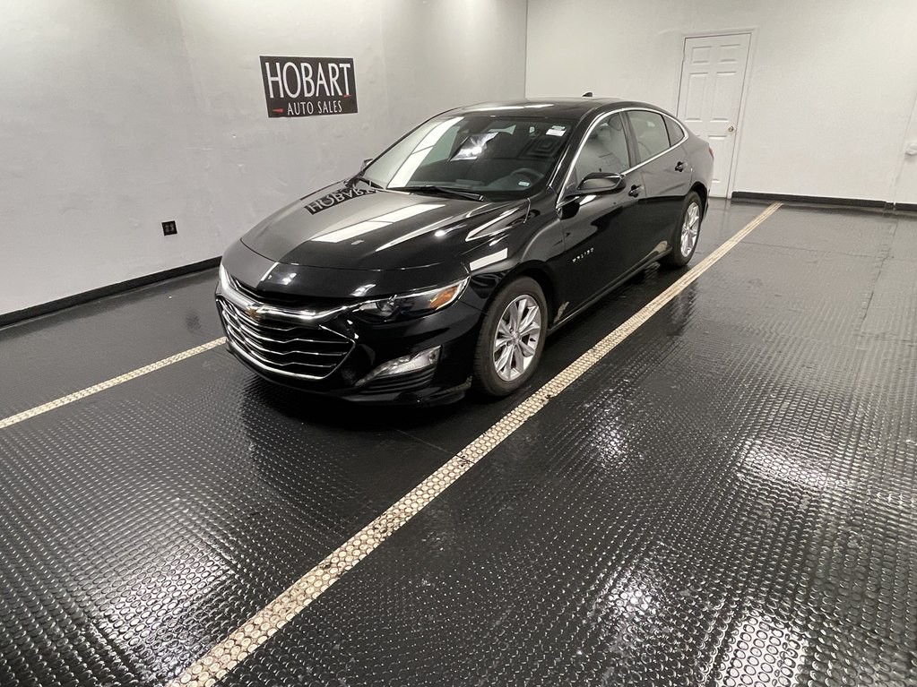 2023 Chevrolet Malibu Image 3