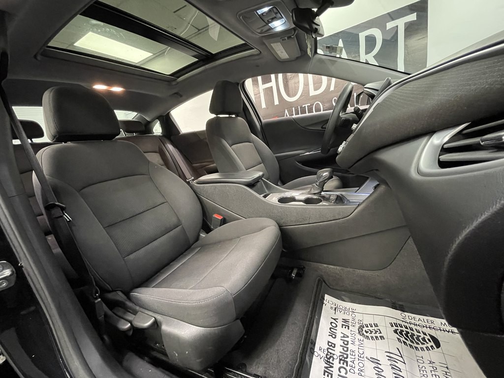 2023 Chevrolet Malibu Image 10