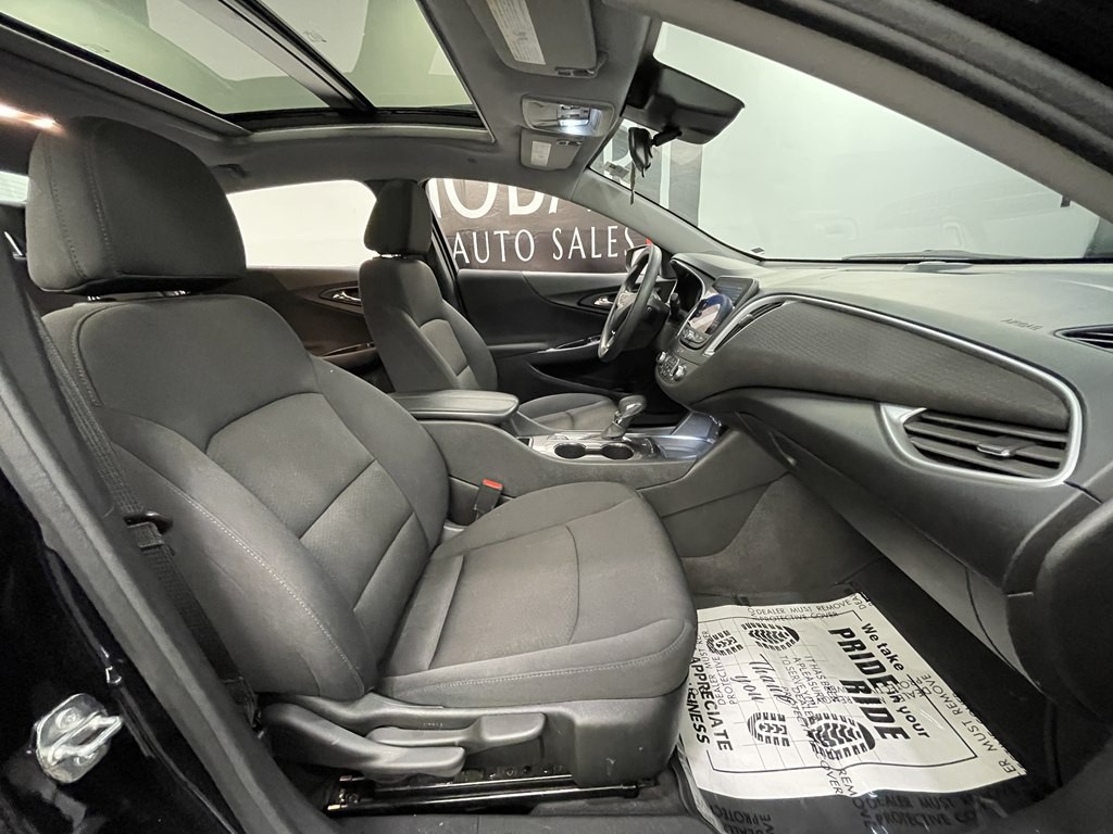2023 Chevrolet Malibu Image 11