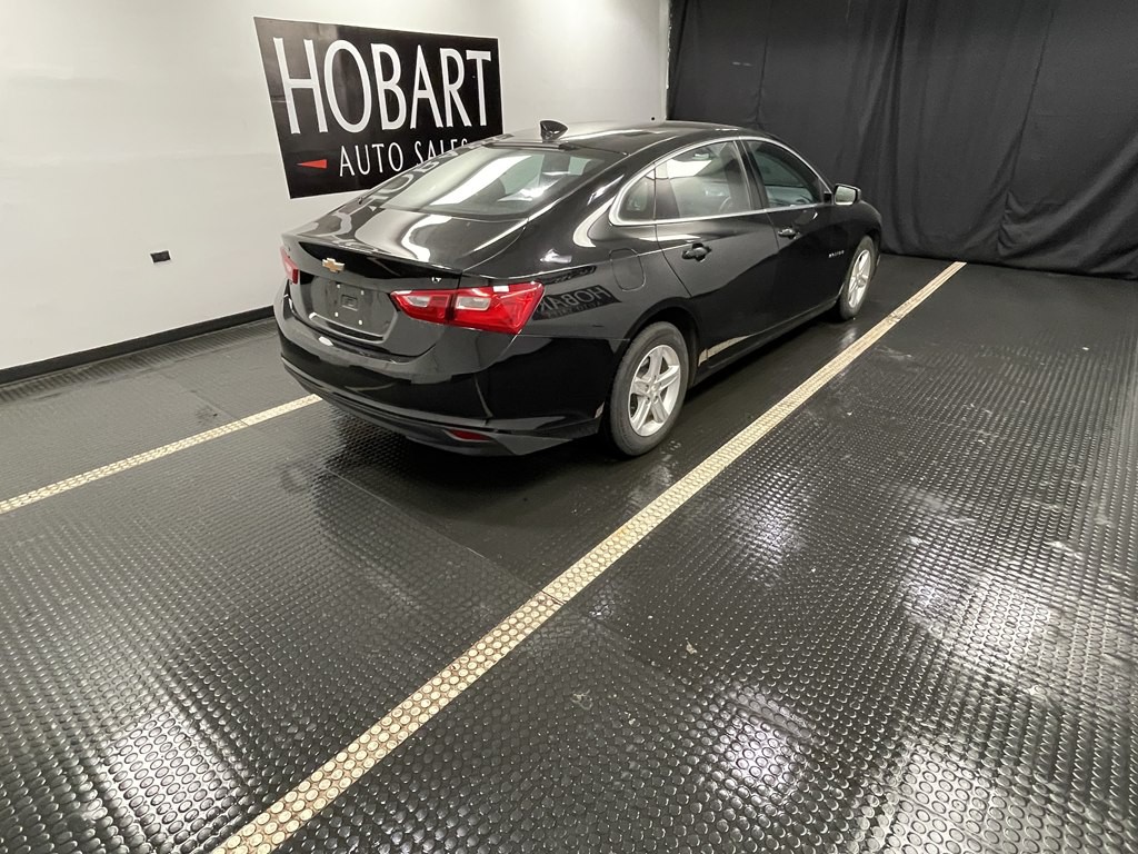 2023 Chevrolet Malibu Image 6