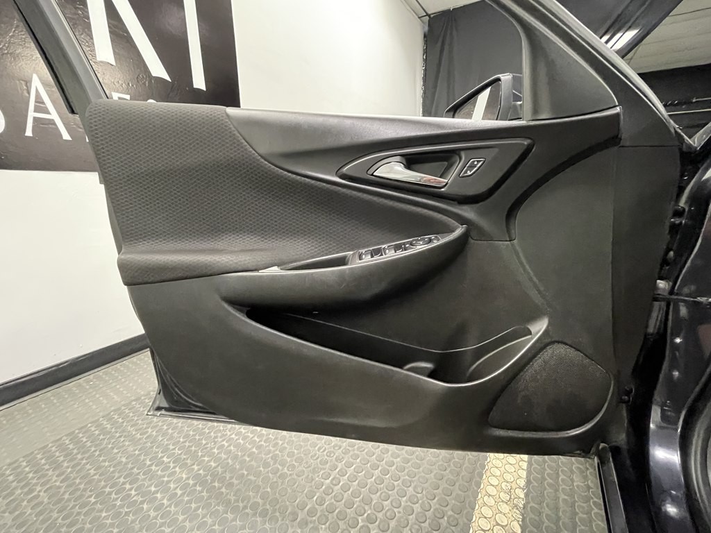 2023 Chevrolet Malibu Image 7