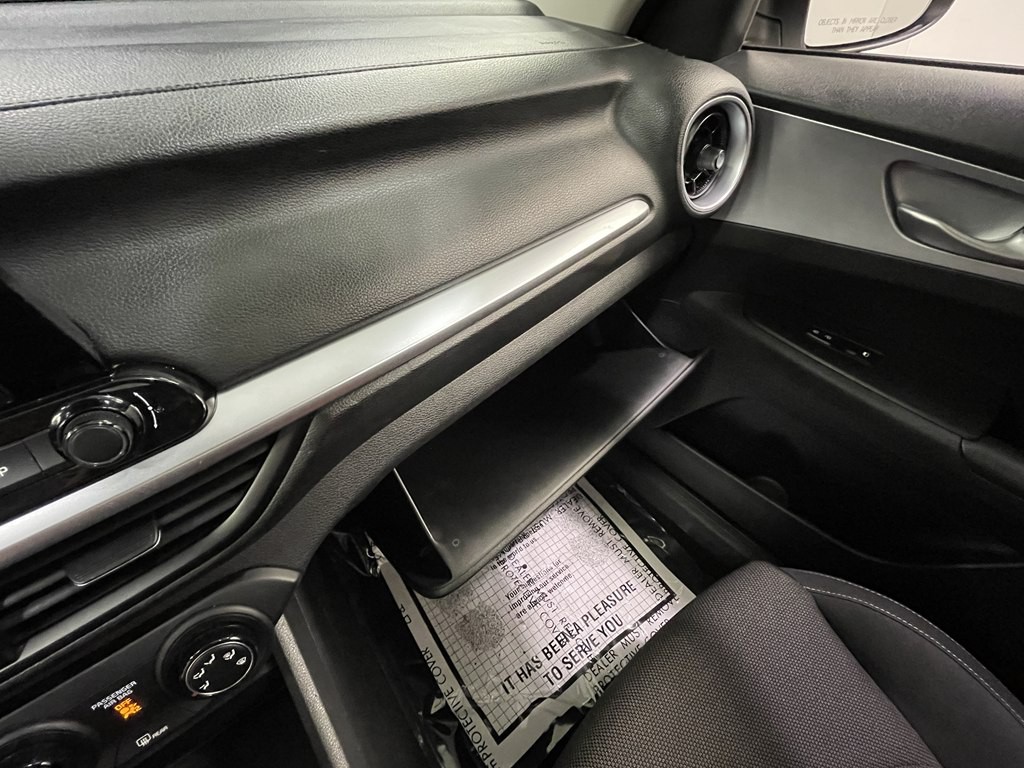 2023 Kia Forte Image 19