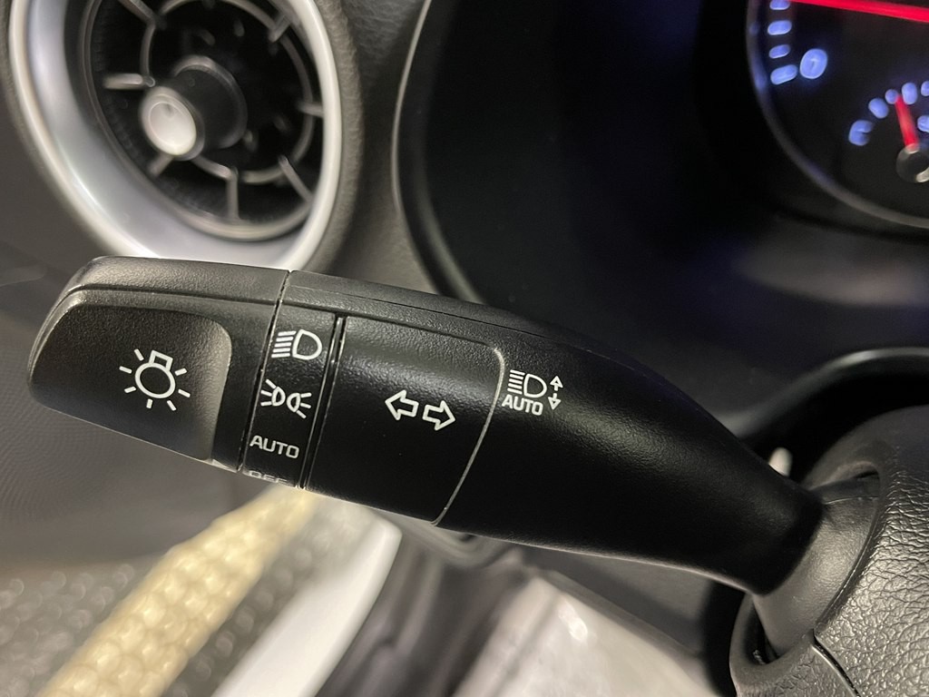 2023 Kia Forte Image 22