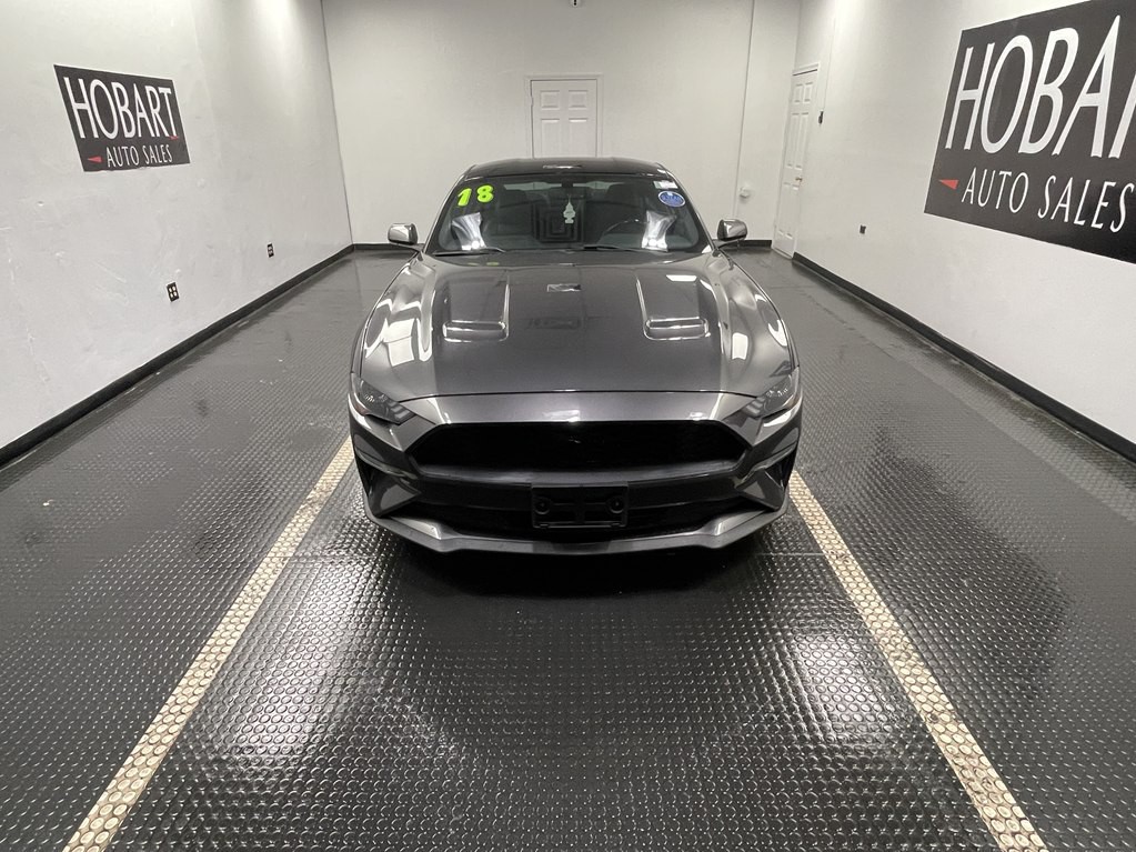 2018 Ford Mustang Image 2