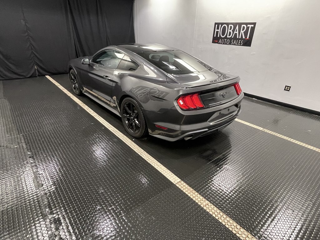 2018 Ford Mustang Image 4
