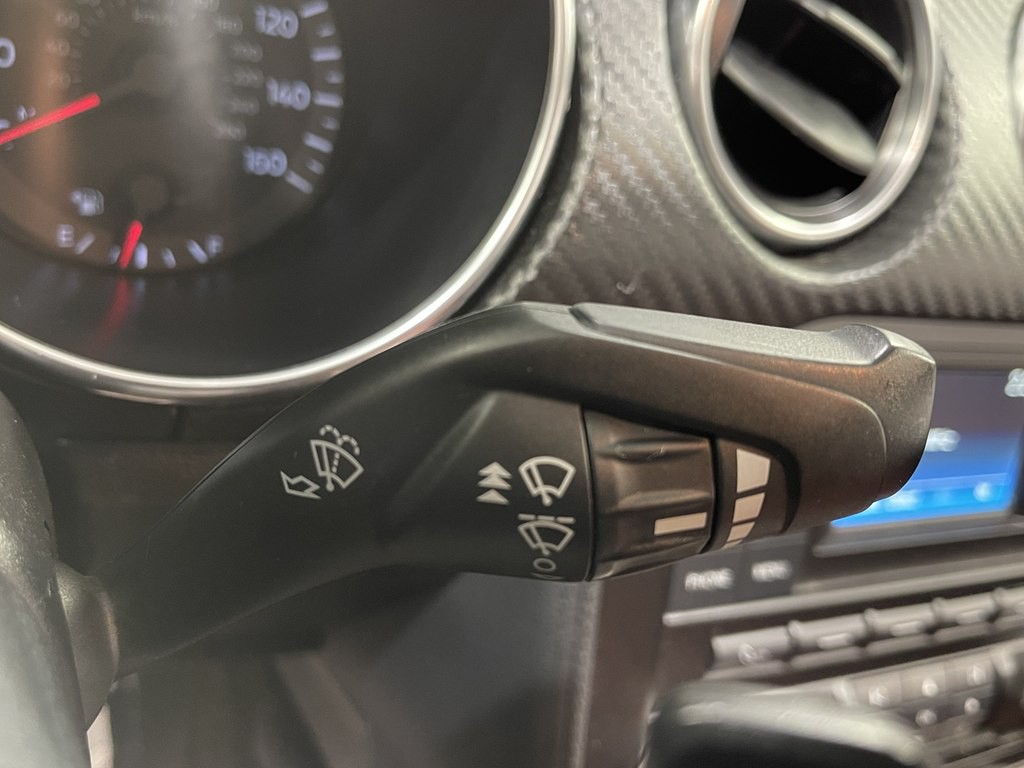 2018 Ford Mustang Image 22