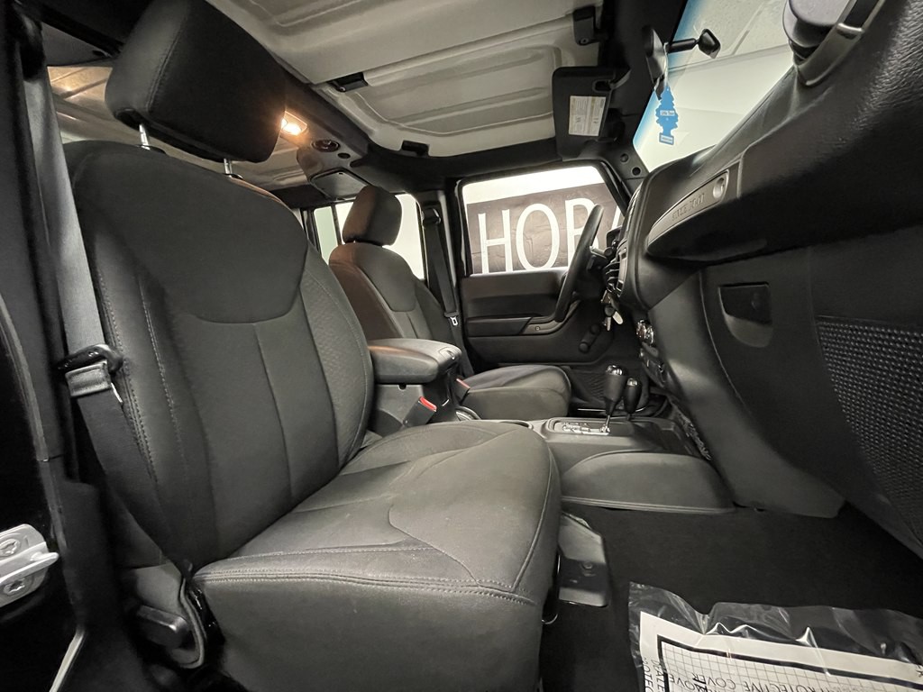 2016 Jeep Wrangler Unlimited Image 6
