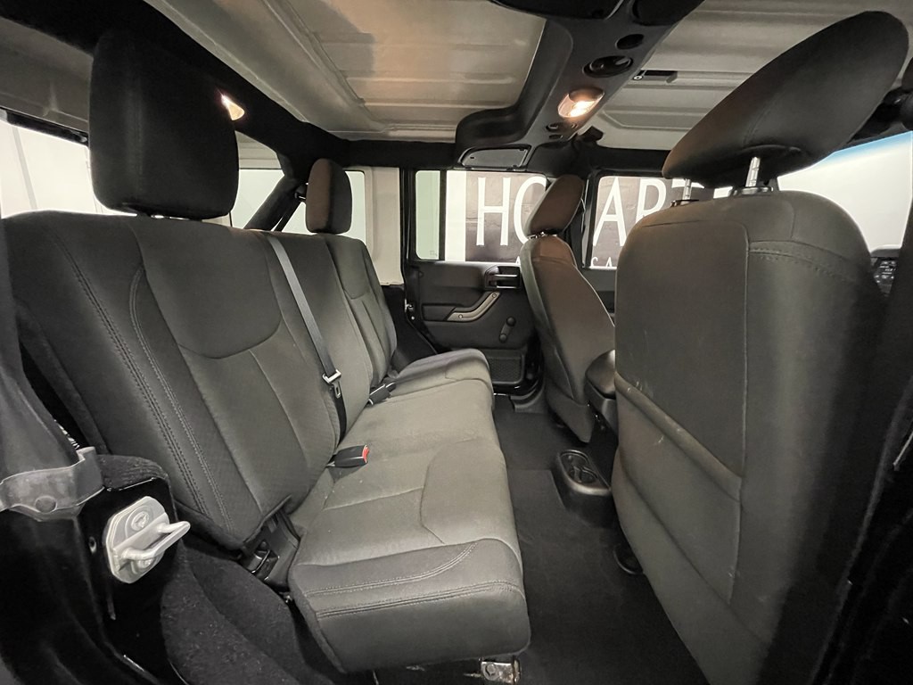 2016 Jeep Wrangler Unlimited Image 10