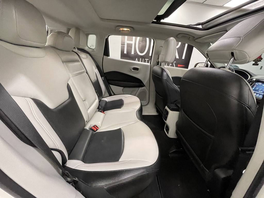 2019 Jeep Compass Image 15