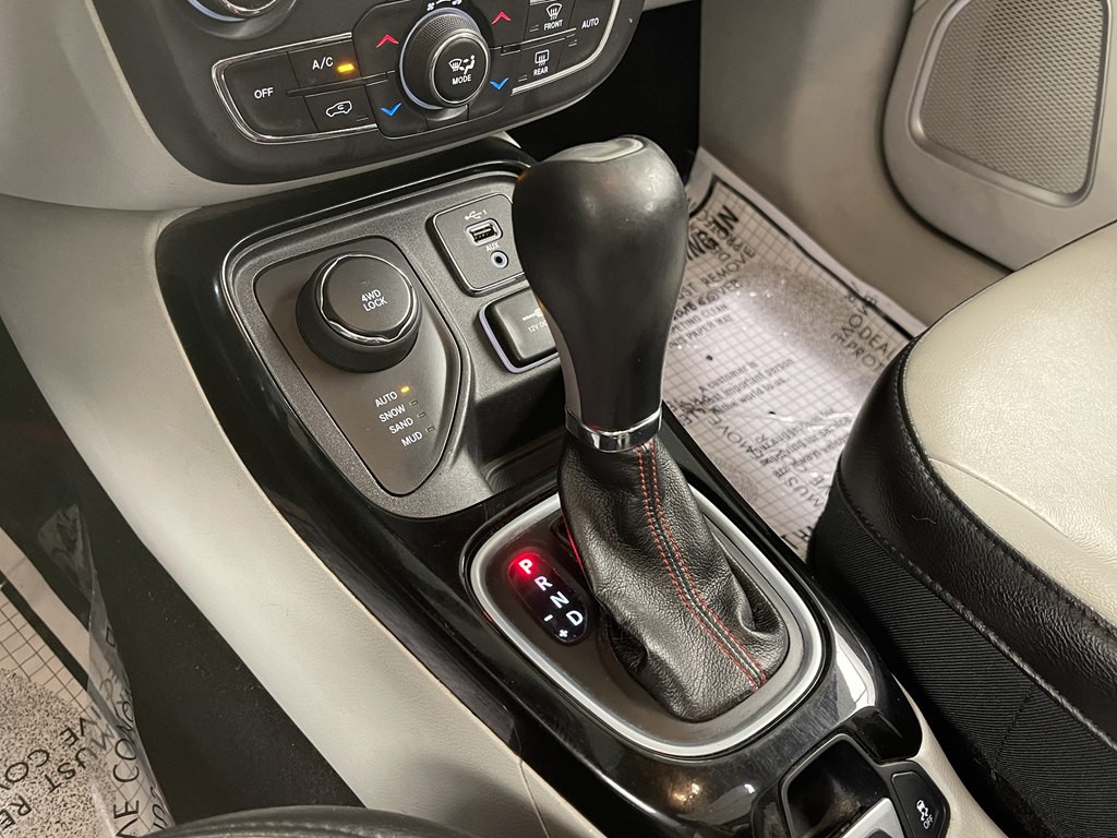 2019 Jeep Compass Image 19