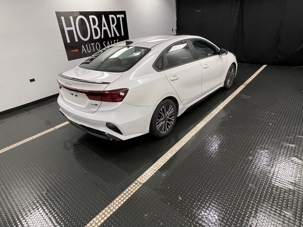 2023 Kia Forte Image 6