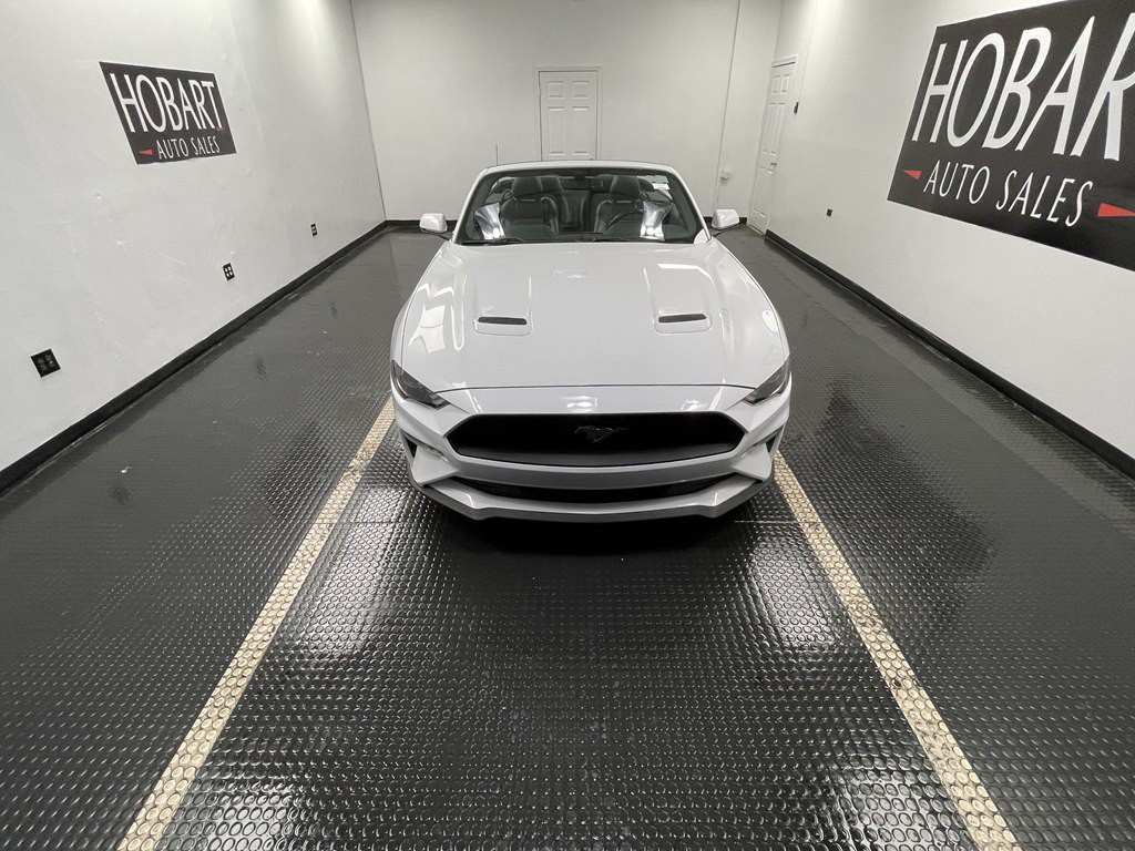 2020 Ford Mustang Image 3