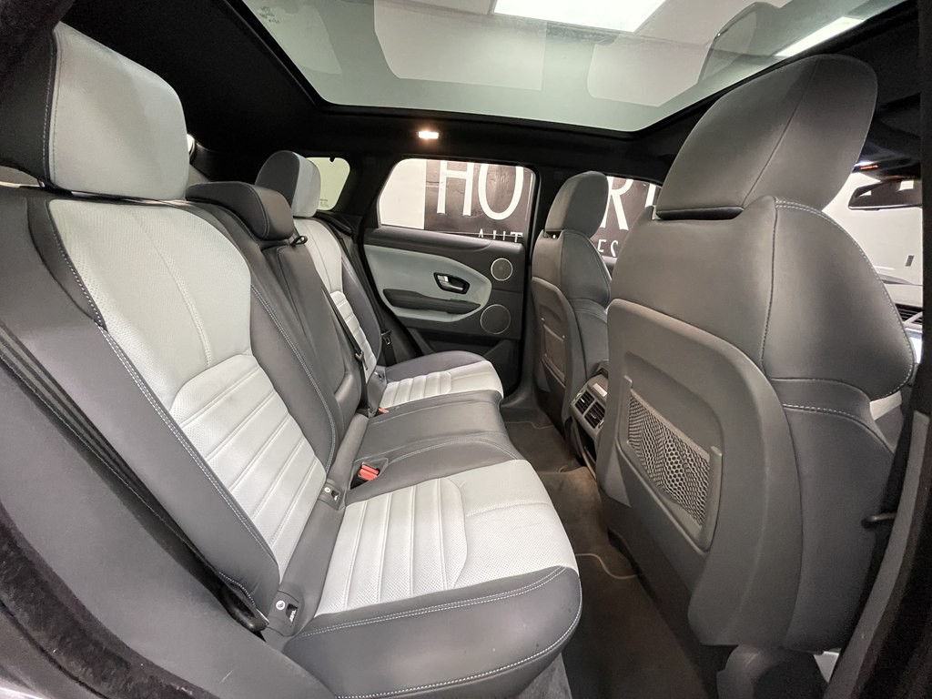 2017 Land Rover Range Rover Evoque Image 19