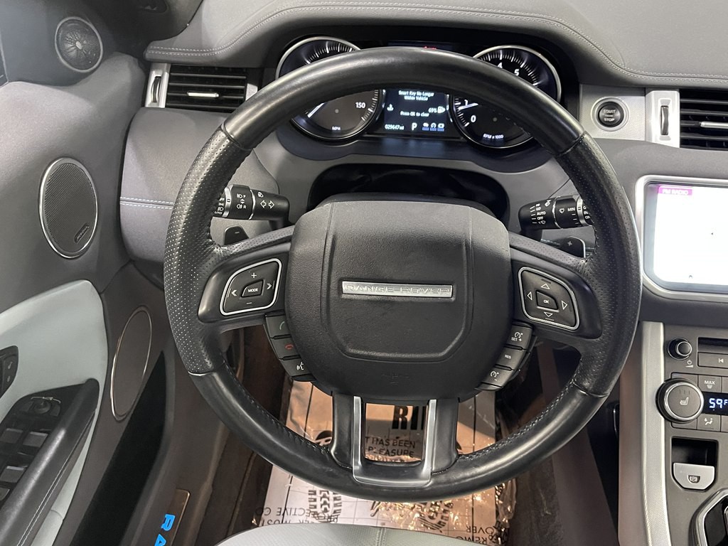 2017 Land Rover Range Rover Evoque Image 25